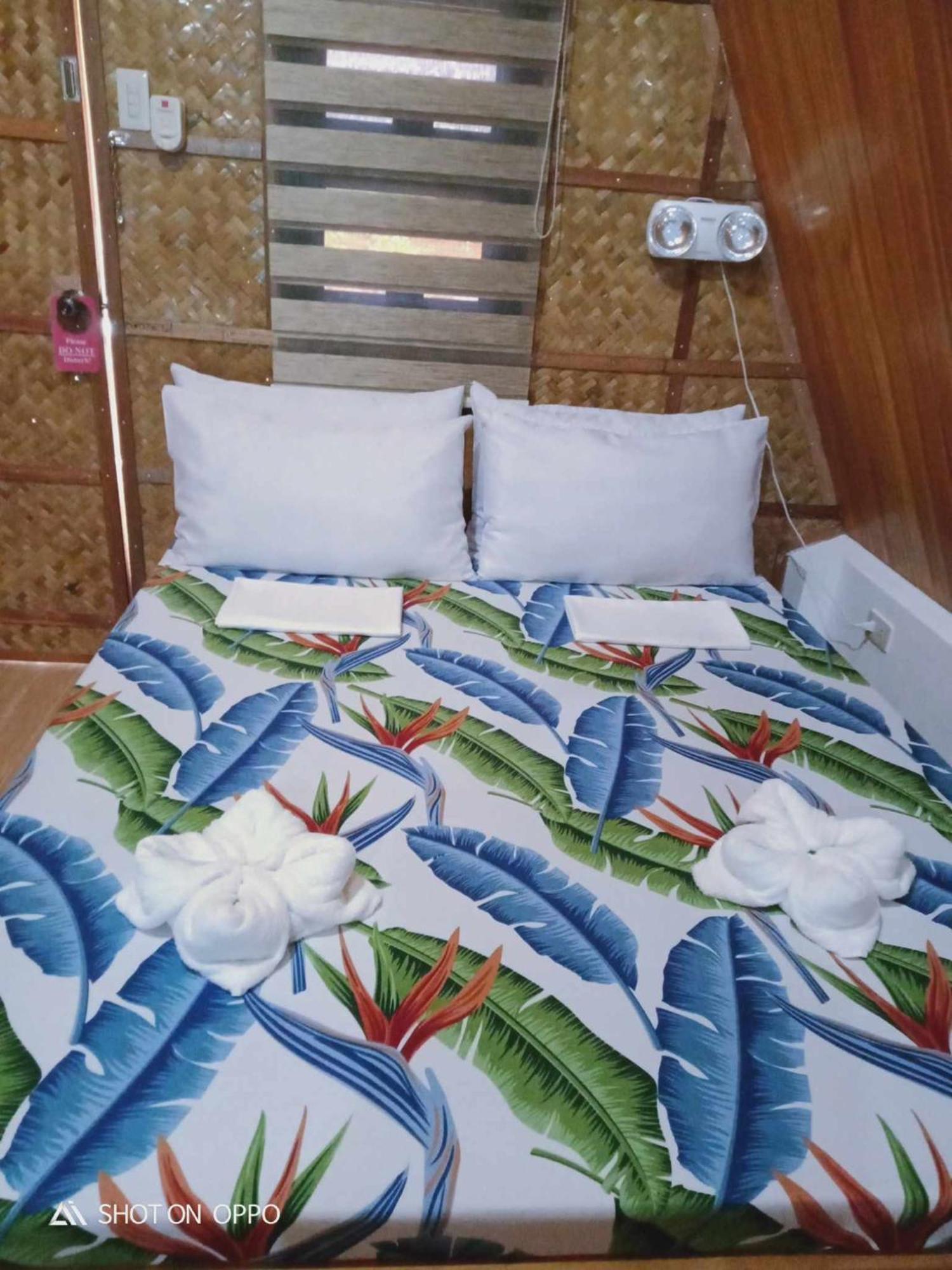 Casa Gracia'S Hotel And Restaurant Roxas  エクステリア 写真
