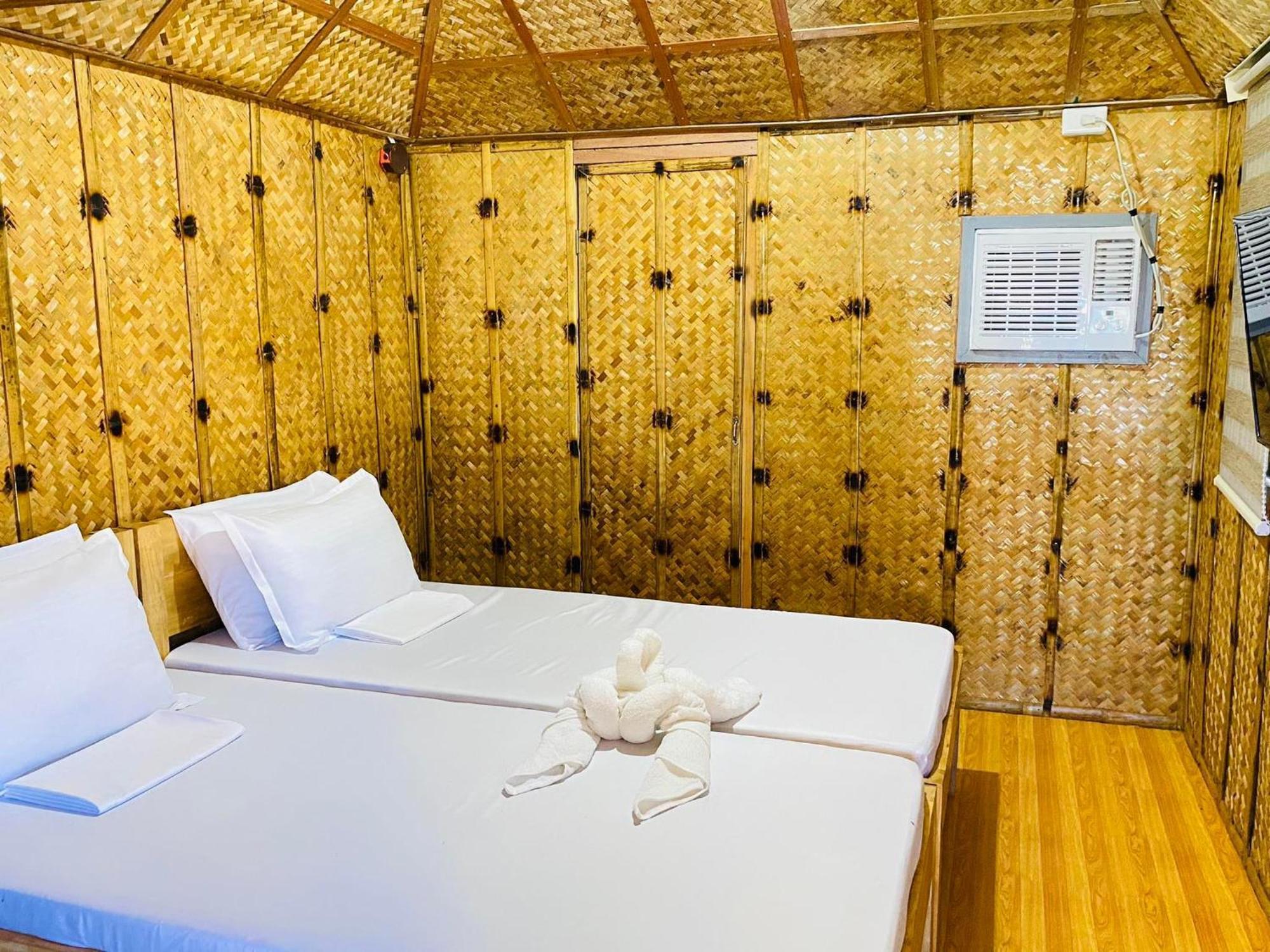 Casa Gracia'S Hotel And Restaurant Roxas  エクステリア 写真