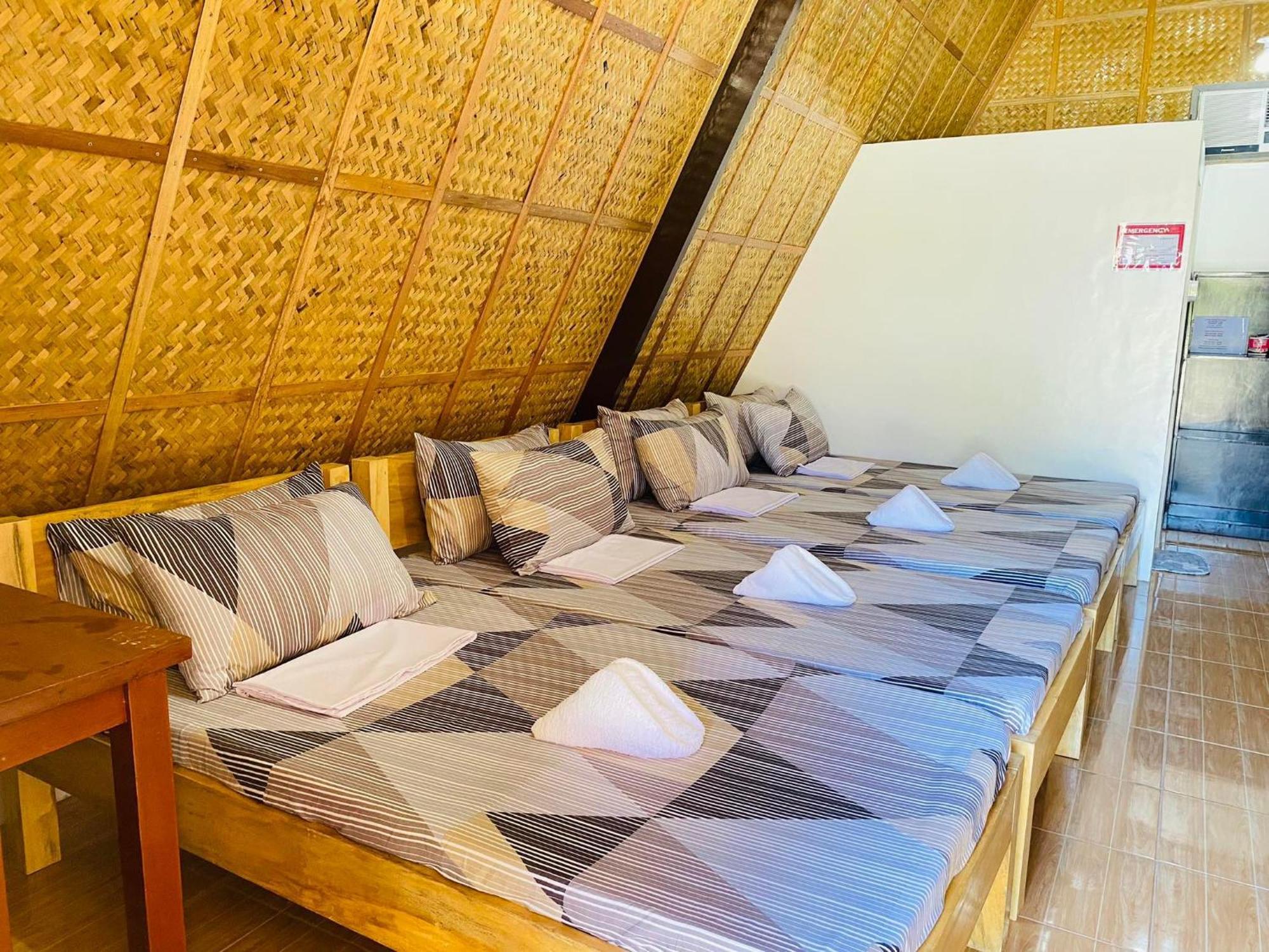 Casa Gracia'S Hotel And Restaurant Roxas  エクステリア 写真